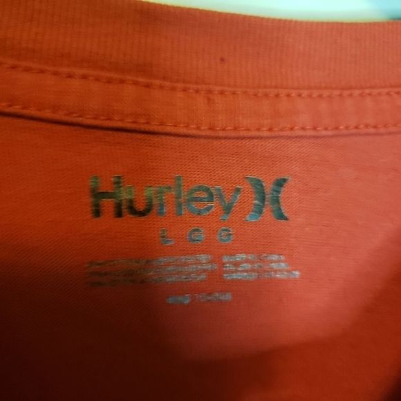 3 for $20 Boys Hurley Short Sleeve T-Shirt Large Red Graphic T - Picture 3 of 4